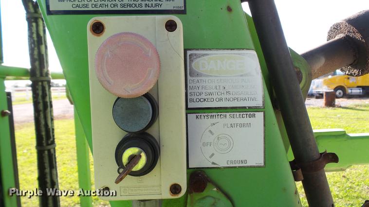 image for item DD7394 1998 Niftylift TM34HGE boom lift