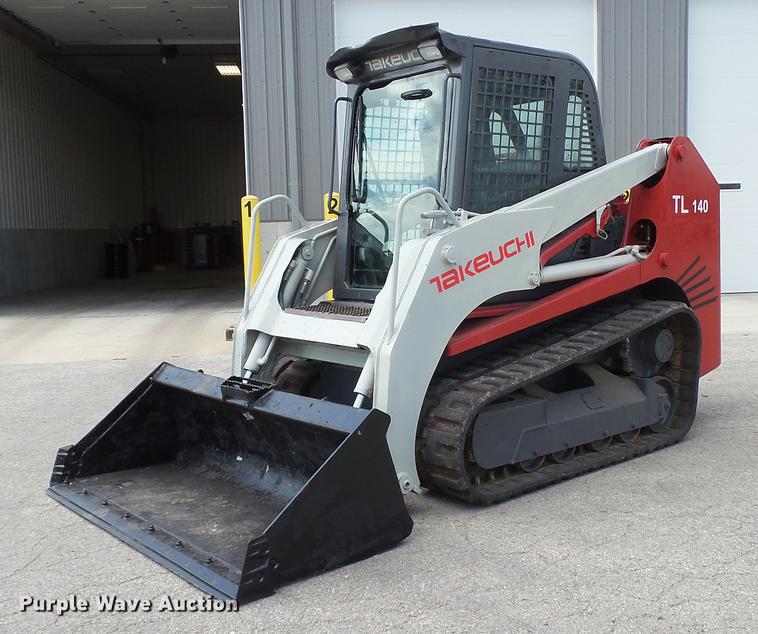 image for item DD7402 2004 Takeuchi TL140 skid steer