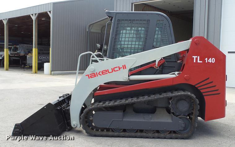 image for item DD7402 2004 Takeuchi TL140 skid steer