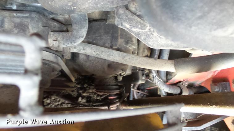 image for item DD7402 2004 Takeuchi TL140 skid steer