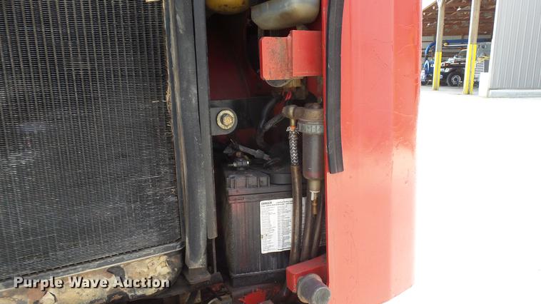 image for item DD7402 2004 Takeuchi TL140 skid steer