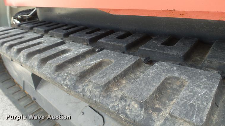 image for item DD7402 2004 Takeuchi TL140 skid steer