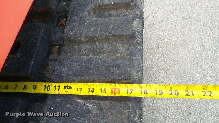 image for item DD7402 2004 Takeuchi TL140 skid steer