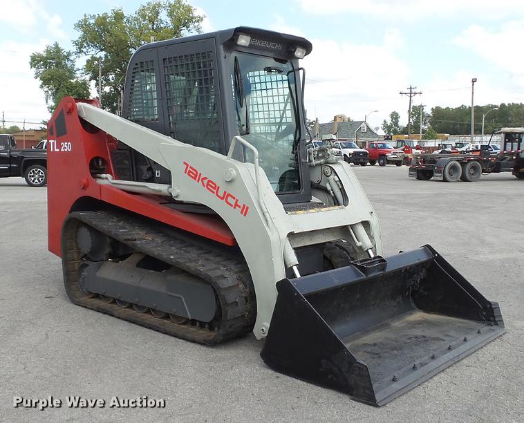 image for item DD7403 2011 Takeuchi TL250 skid steer