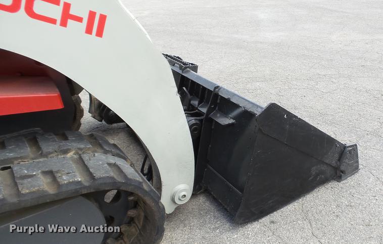 image for item DD7403 2011 Takeuchi TL250 skid steer