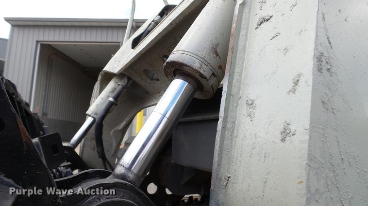 image for item DD7403 2011 Takeuchi TL250 skid steer