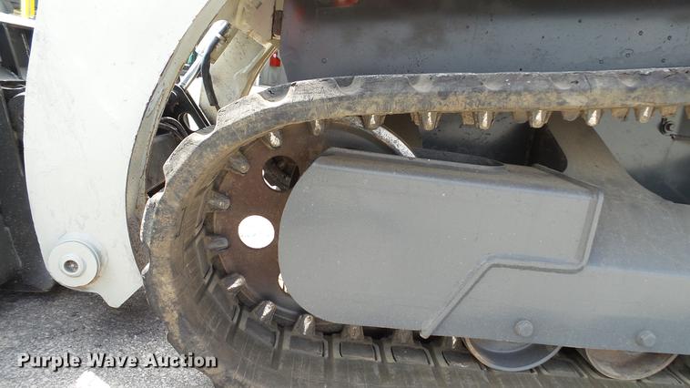 image for item DD7403 2011 Takeuchi TL250 skid steer