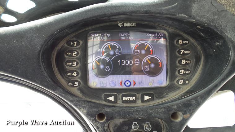 image for item DD7405 2013 Bobcat T770 skid steer