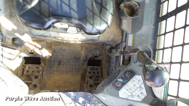 image for item DD7405 2013 Bobcat T770 skid steer