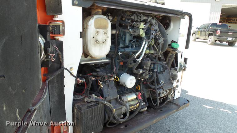 image for item DD7405 2013 Bobcat T770 skid steer