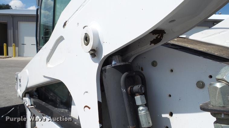 image for item DD7405 2013 Bobcat T770 skid steer