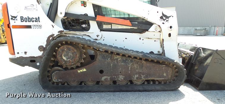 image for item DD7405 2013 Bobcat T770 skid steer