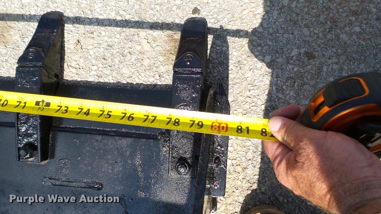 image for item DD7405 2013 Bobcat T770 skid steer