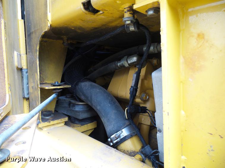 image for item DD8249 2000 John Deere 772CH motor grader