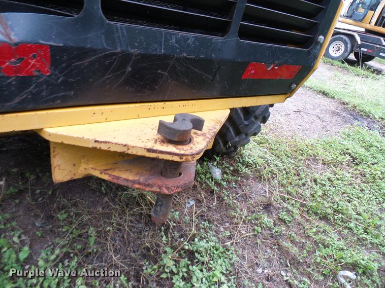 image for item DD8249 2000 John Deere 772CH motor grader