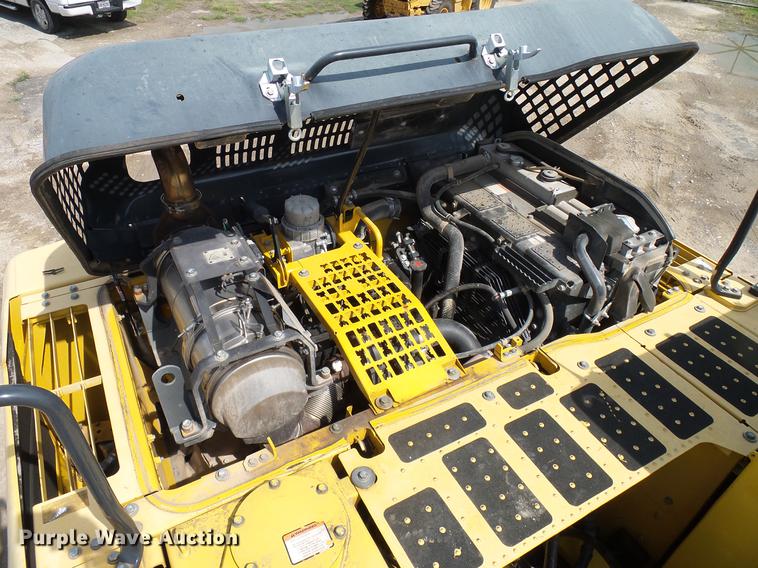 image for item DD8295 2013 Komatsu PC240LC-10 excavator