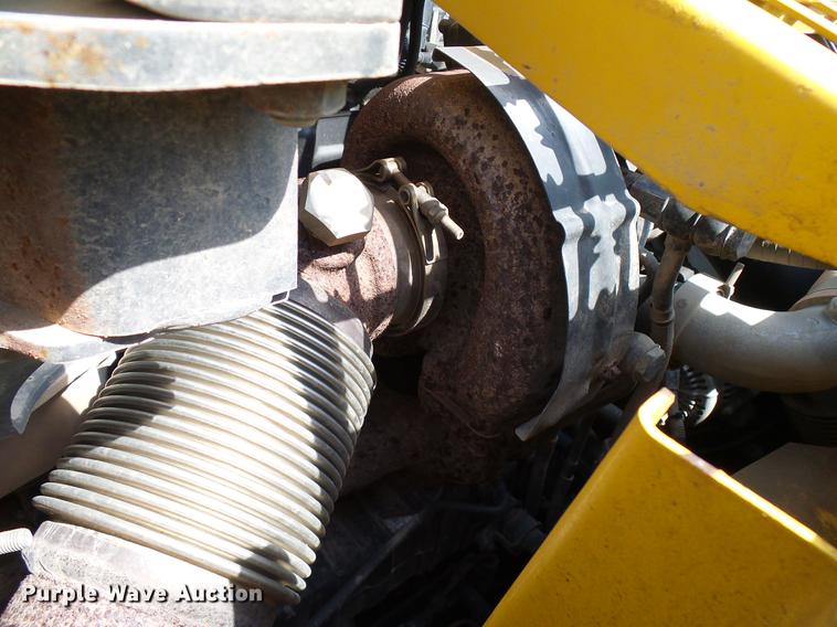 image for item DD8295 2013 Komatsu PC240LC-10 excavator