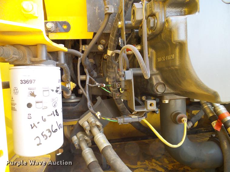 image for item DD8295 2013 Komatsu PC240LC-10 excavator