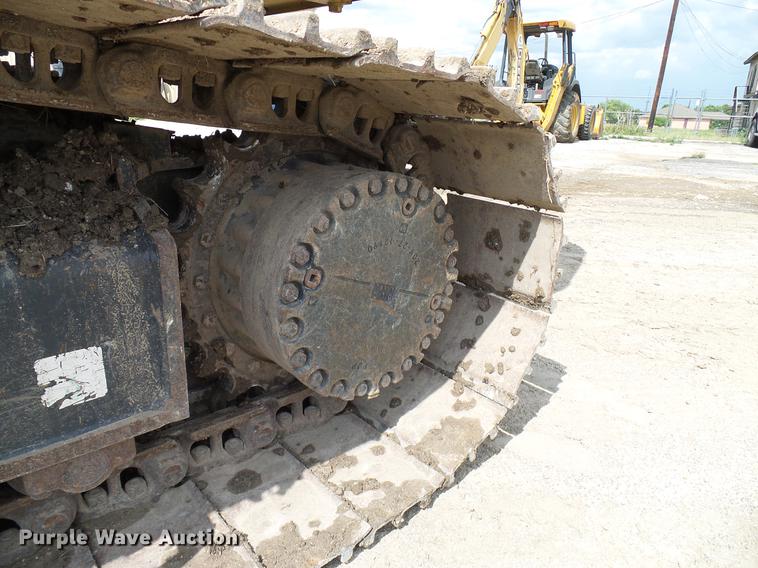 image for item DD8295 2013 Komatsu PC240LC-10 excavator