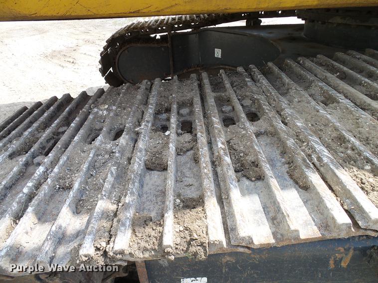 image for item DD8295 2013 Komatsu PC240LC-10 excavator