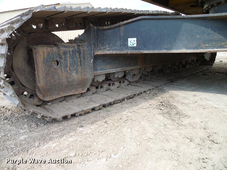 image for item DD8295 2013 Komatsu PC240LC-10 excavator