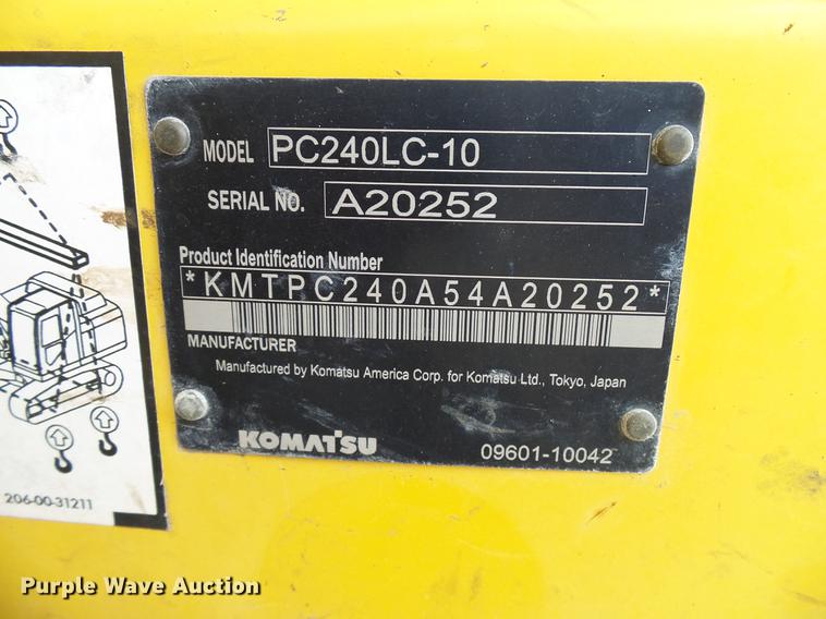 image for item DD8295 2013 Komatsu PC240LC-10 excavator