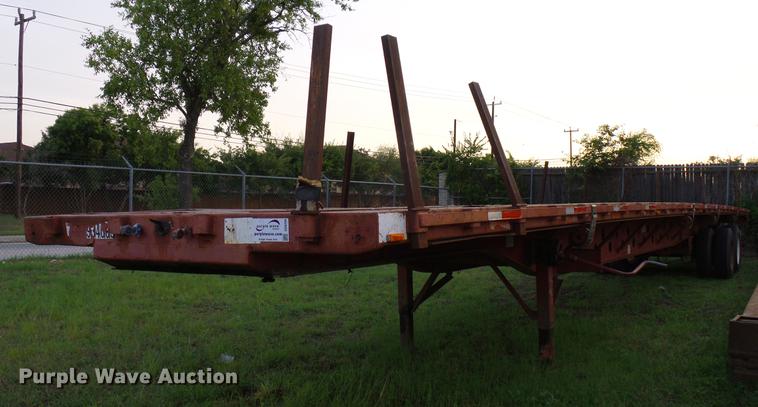 image for item DD8299 1998 Transcraft TL2000 flatbed trailer