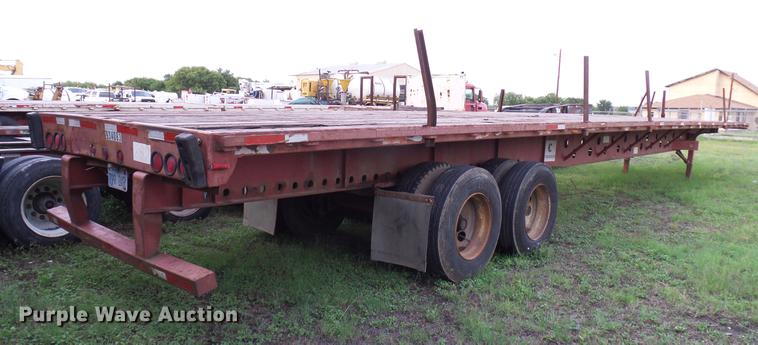 image for item DD8299 1998 Transcraft TL2000 flatbed trailer
