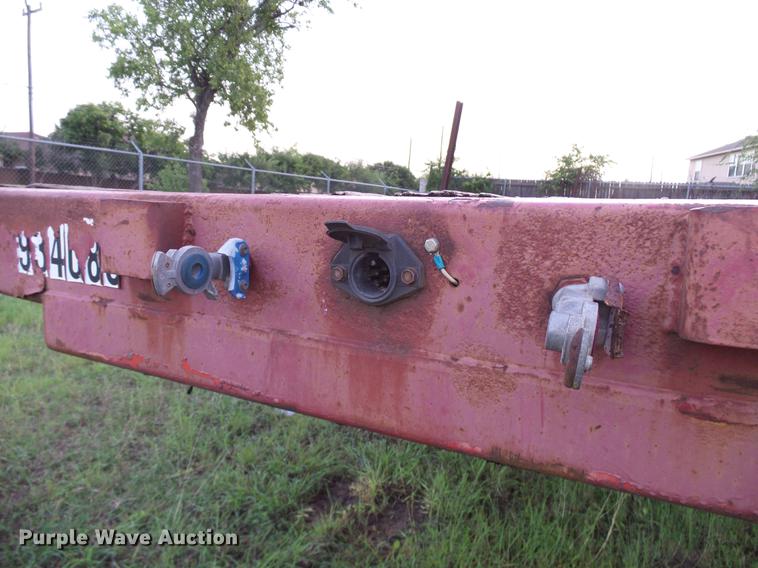 image for item DD8299 1998 Transcraft TL2000 flatbed trailer