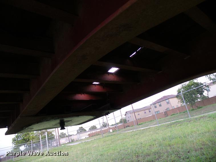 image for item DD8299 1998 Transcraft TL2000 flatbed trailer