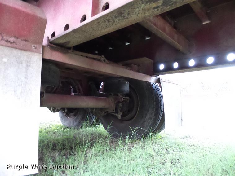 image for item DD8299 1998 Transcraft TL2000 flatbed trailer