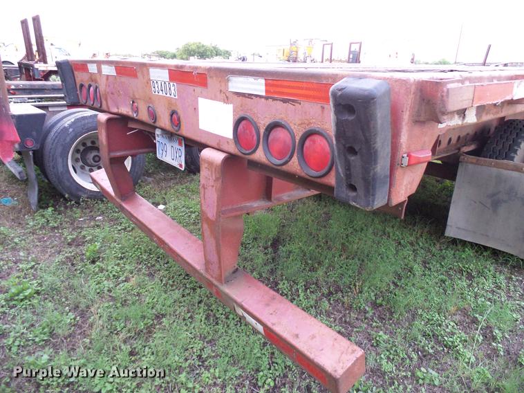 image for item DD8299 1998 Transcraft TL2000 flatbed trailer
