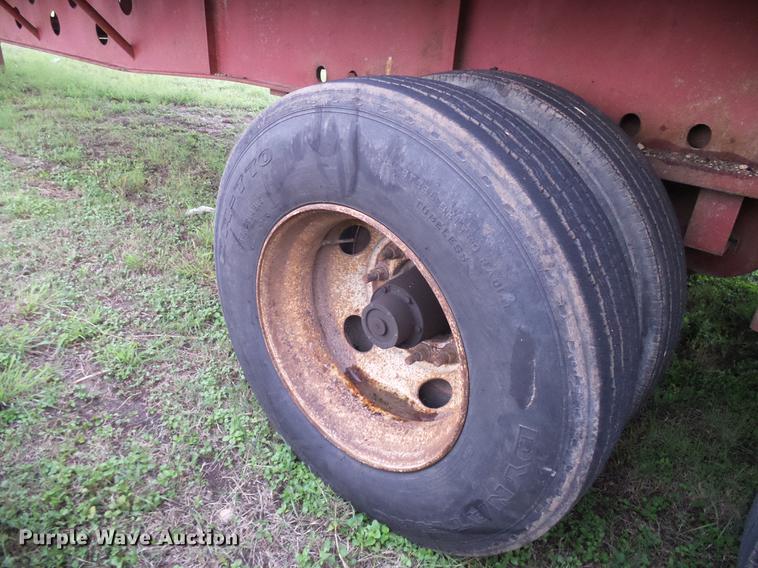 image for item DD8299 1998 Transcraft TL2000 flatbed trailer