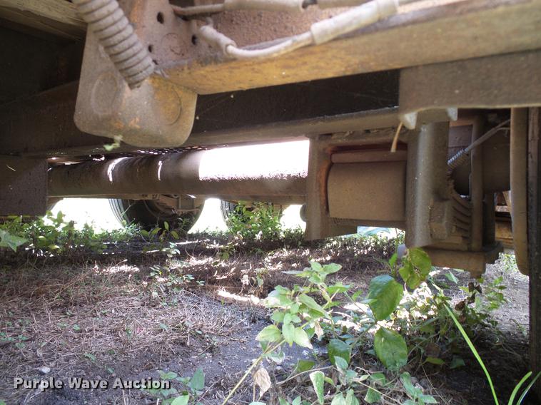 image for item DD8301 1997 Belshe DB18 equipment trailer