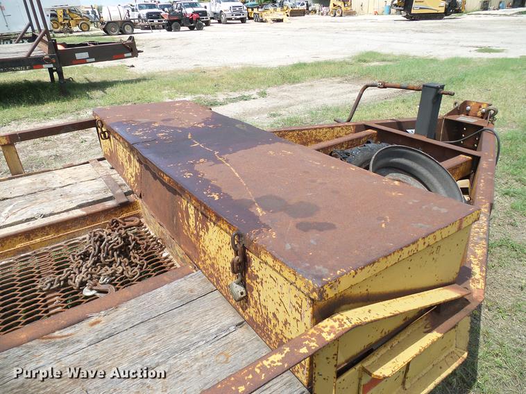 image for item DD8301 1997 Belshe DB18 equipment trailer