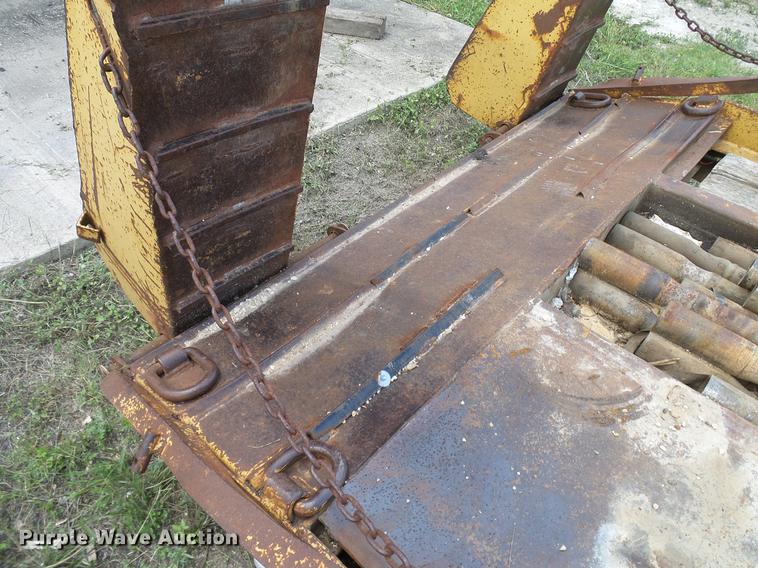 image for item DD8301 1997 Belshe DB18 equipment trailer