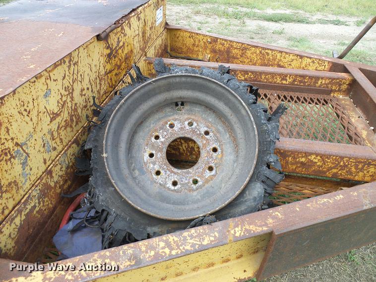 image for item DD8301 1997 Belshe DB18 equipment trailer