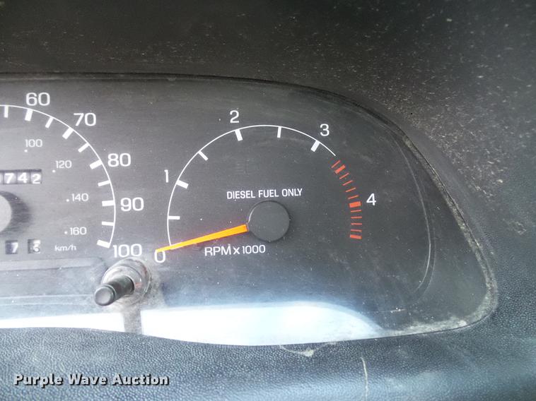 image for item DD8304 2006 Ford F750 service truck