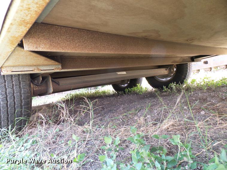 image for item DD8306 2015 CM CMC6070-26 enclosed cargo trailer