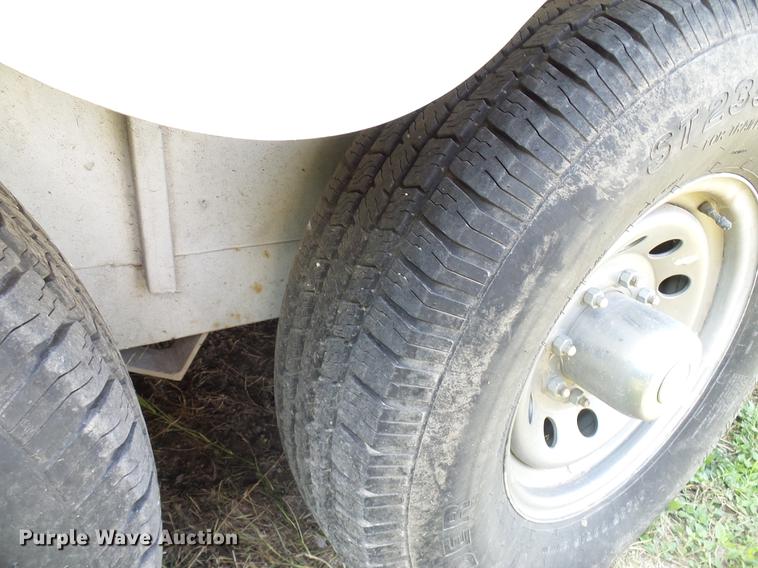 image for item DD8306 2015 CM CMC6070-26 enclosed cargo trailer