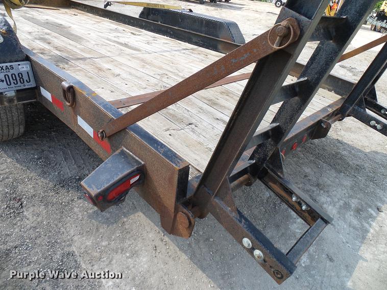 image for item DD8311 2014 Big Tex 12EQ utility trailer