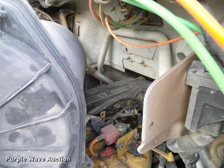 image for item DD8313 2008 Ford F750 Super Duty service truck with crane