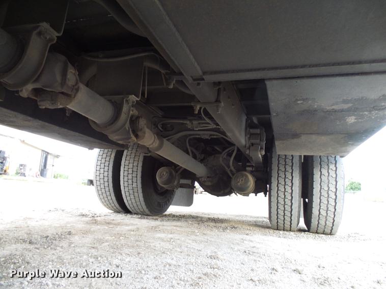 image for item DD8313 2008 Ford F750 Super Duty service truck with crane