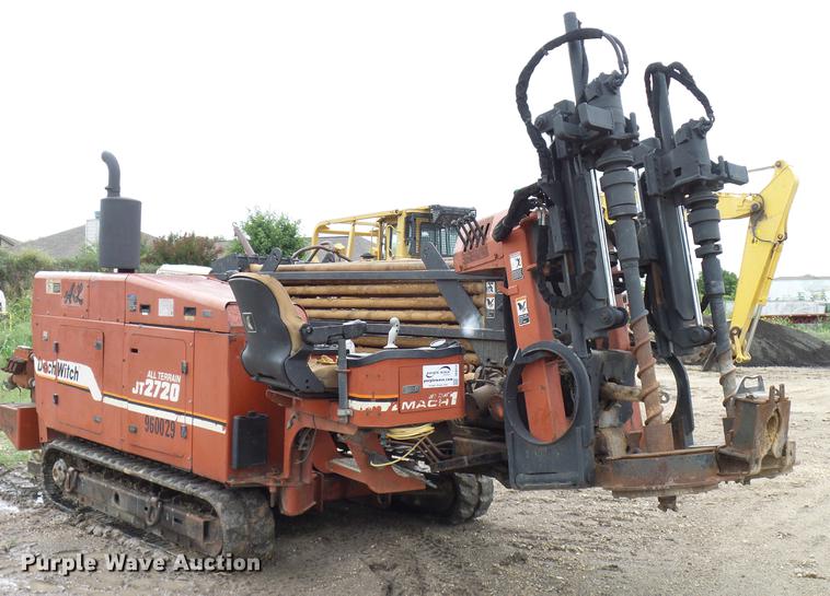image for item DD8319 2001 Ditch Witch JT2720 directional boring unit