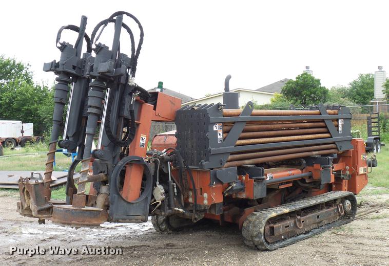 image for item DD8319 2001 Ditch Witch JT2720 directional boring unit