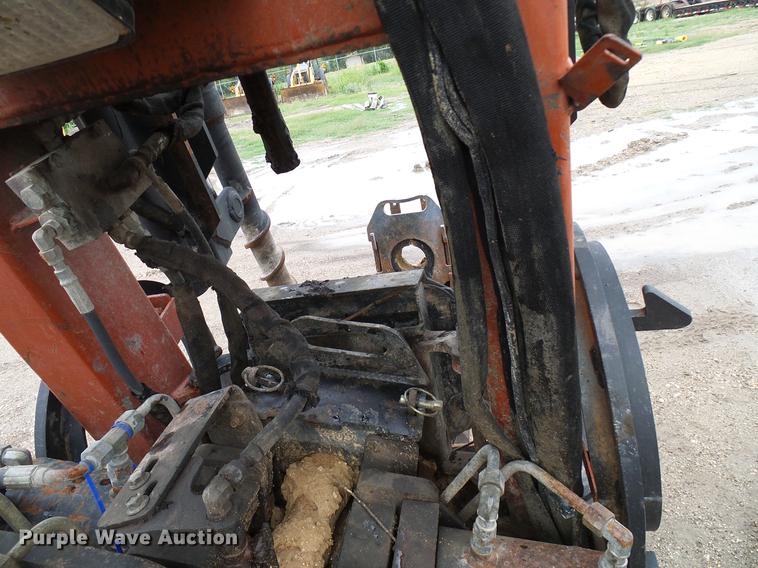 image for item DD8319 2001 Ditch Witch JT2720 directional boring unit