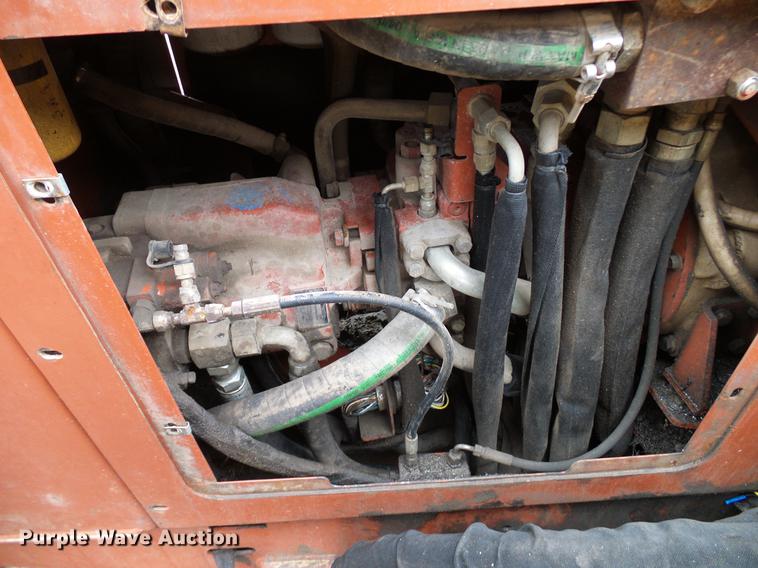 image for item DD8319 2001 Ditch Witch JT2720 directional boring unit