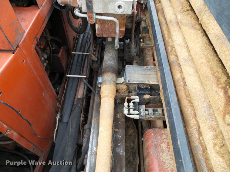 image for item DD8319 2001 Ditch Witch JT2720 directional boring unit