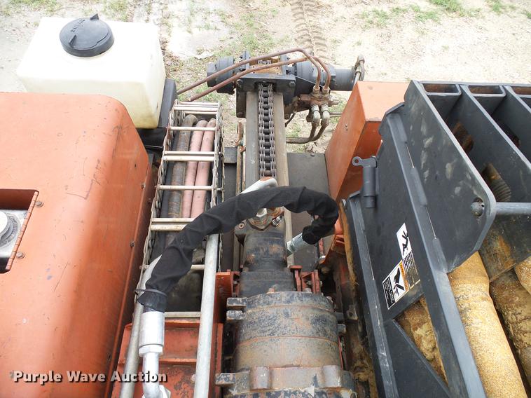 image for item DD8319 2001 Ditch Witch JT2720 directional boring unit