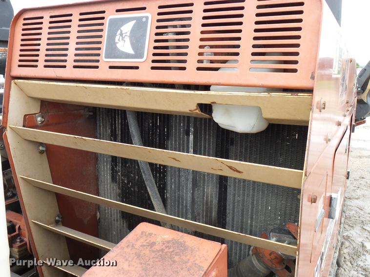 image for item DD8319 2001 Ditch Witch JT2720 directional boring unit